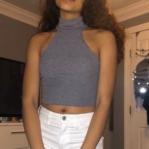 grey cropped turtleneck tank top